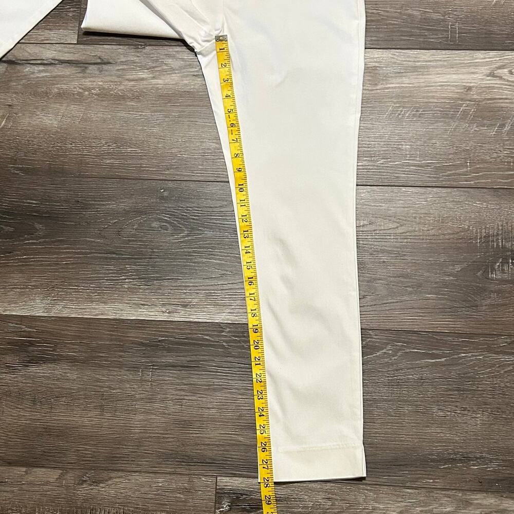 Chico’s NWT So Slimming Brigitte Slim Leg Pants White Women’s Size 0R/2 Regular - Picture 10 of 11